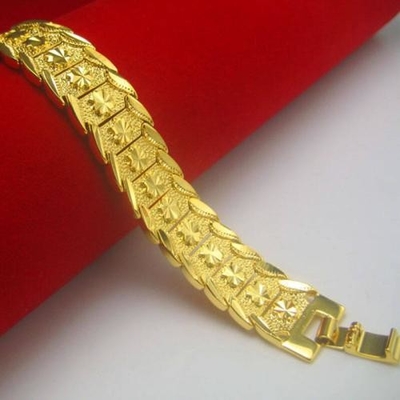 Schmuck Kleines Titan Pvd Film Beschichtung Maschine 18k Gold Pvd Plattierte Ketten Kleines Vakuum Beschichtung Pvd
