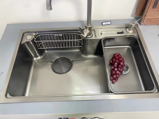 Kunstwaren aus Edelstahl Kunstwerke PVD Vakuum-Metallisierung Beschichtung Maschine für Schmuck/Möbel