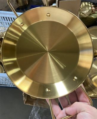 Edelstahl PVD-Vakuum-Beschichtungsmaschine mit Goldmetallisierung, hohe Produktivität, vollautomatische Steuerung