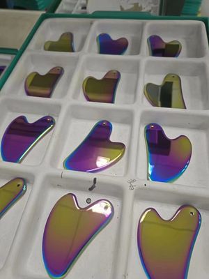 Ausstellungs- und Regalbeschichtungsanlagen Edelstahl Produktbeschichtungsanlagen PVD