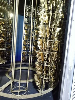 Metallbeschichtungsanlagen, Thermisches Spritzgerät, Multi-Arc-Vakuum-PVD-Chromspritzmaschine