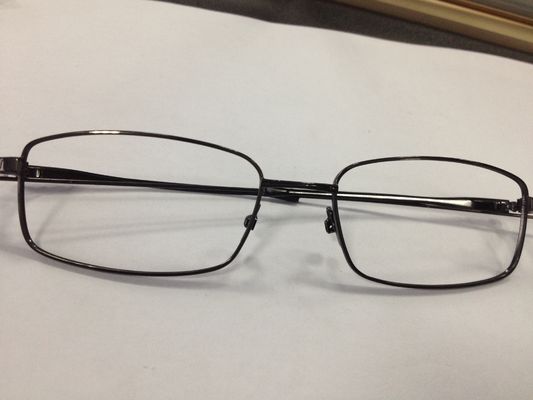 PVD-Light Heating Wire Verdunstungsglas AF-Wasserkühler Optionales Vakuumbeschichtungssystem