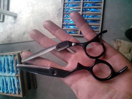 Maschine zur Vakuumbeschichtung von Keramikgold und Silber mit hoher Produktionskapazität