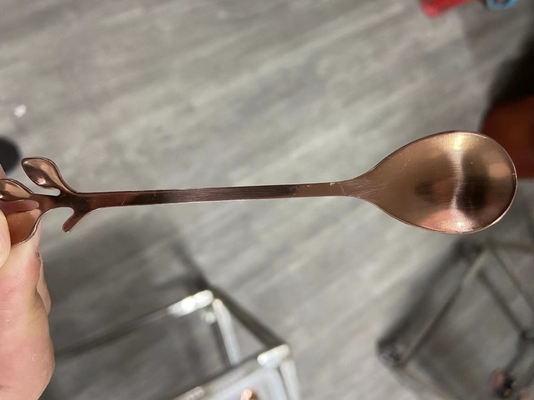 Kunstwaren aus Edelstahl Kunstwerke PVD Vakuum-Metallisierung Beschichtung Maschine für Schmuck / Möbel