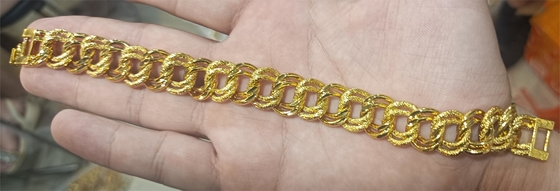 Einfache Konstruktion Hochleistung Messing Zinklegierung Wasserhahn Wasserhahn PVD Beschichtung Maschine für Gold Rose Gold Schwarze Farbe