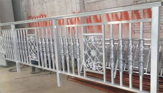 FoShan Großleistungsmaschine zur Hochgeschwindigkeits-PVD-Metallisierung für Tischgeschirrwaschbecken