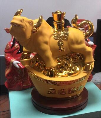 Vollautomatische PVD-Vakuum-Beschichtungsmaschine für Keramikhandwerk mit lebendigen Farben und hohem Glanz und 1 Jahr Garantie