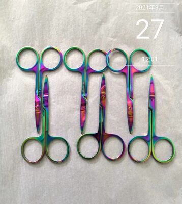 Mehrfarbige PVD-Vakuumbeschichtungsscheren mit rostfeste und glatte Oberfläche für den täglichen Gebrauch