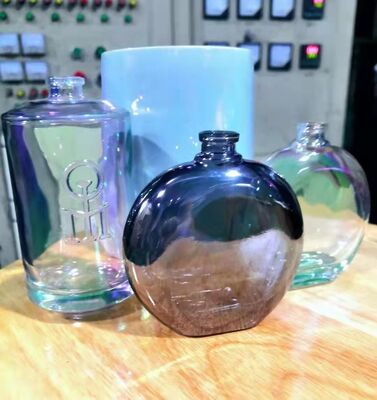 PVD-Vakuumbeschichtungsmaschine für dekoratives Glas mit bunter Beschichtung, hoher Produktionseffizienz und vollautomatischem Steuerungssystem