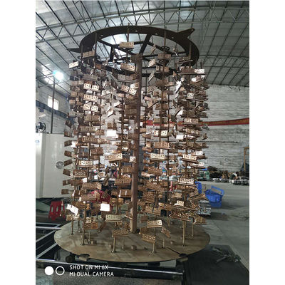 PVD-Vakuumbeschichtungsmaschine mit Türscharnier